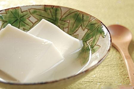 服了！每天洗完脸加一步，3天焕颜7天退黑，美白就是这么简单