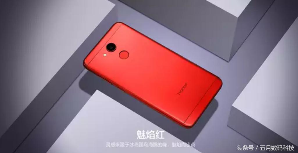 回顾华为荣耀手机发展史：诸多经典哪款是你的“初恋”？