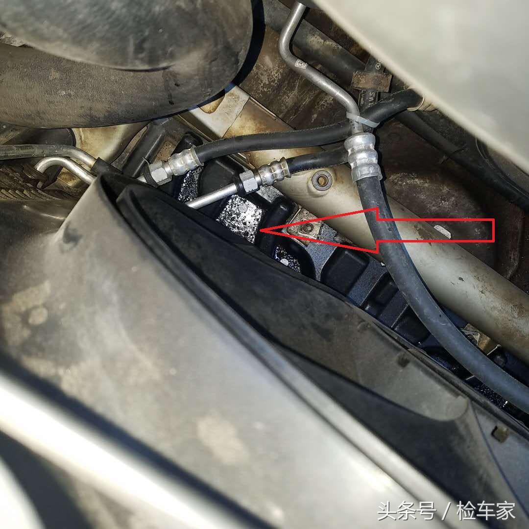 十二万公里的奔驰e200还能买吗,奔驰e200值不值得买