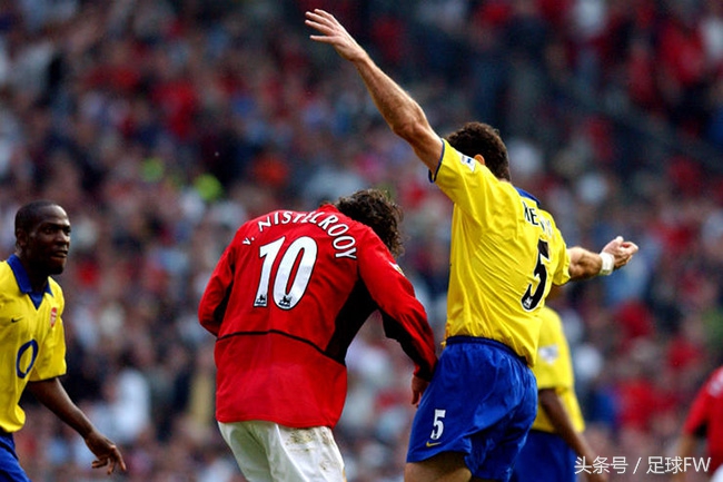 10位最伟大的足球运动员,10位最伟大篮球运动员