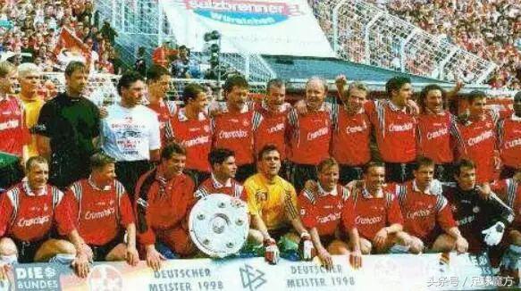 足坛那些令人泪目的瞬间,盘点足坛那些不可思议的奇迹