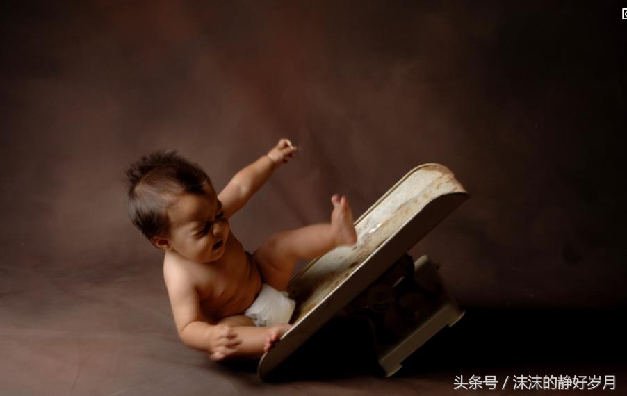 新手妈妈必读宝宝护理全攻略,婴儿常见的10大症状