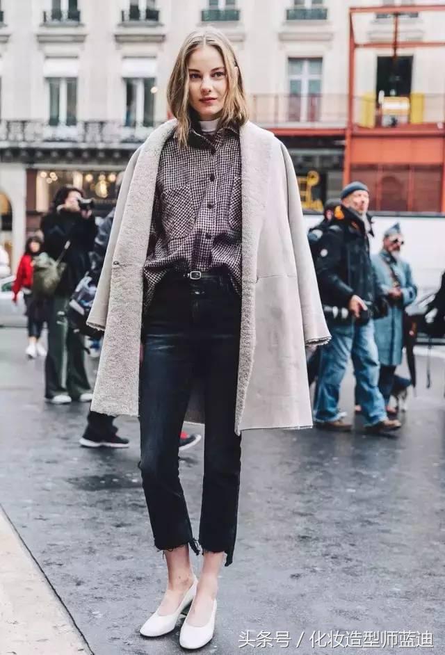 毛衣衬衫最温暖的叠穿套路,墨绿色毛衣配的衬衫穿搭