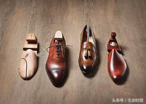 鞋磨损有哪几种类型,鞋子前侧外侧磨损严重什么原因