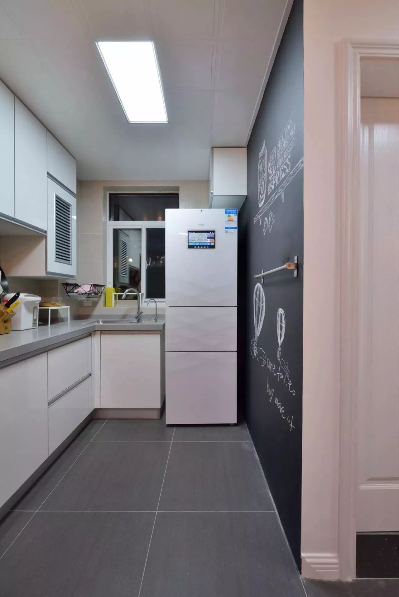 原来灰色也可以这么美,灰色砖时间久了好看不好看