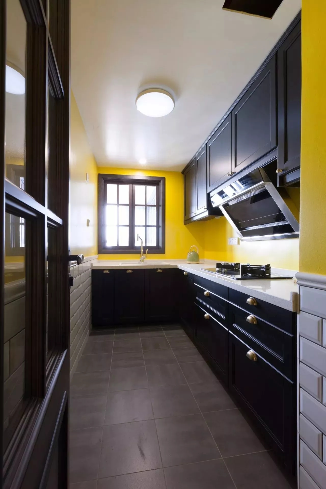 原来灰色也可以这么美,灰色砖时间久了好看不好看