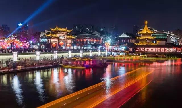 元宵节看花灯的景点,今年元宵值得去玩的地方