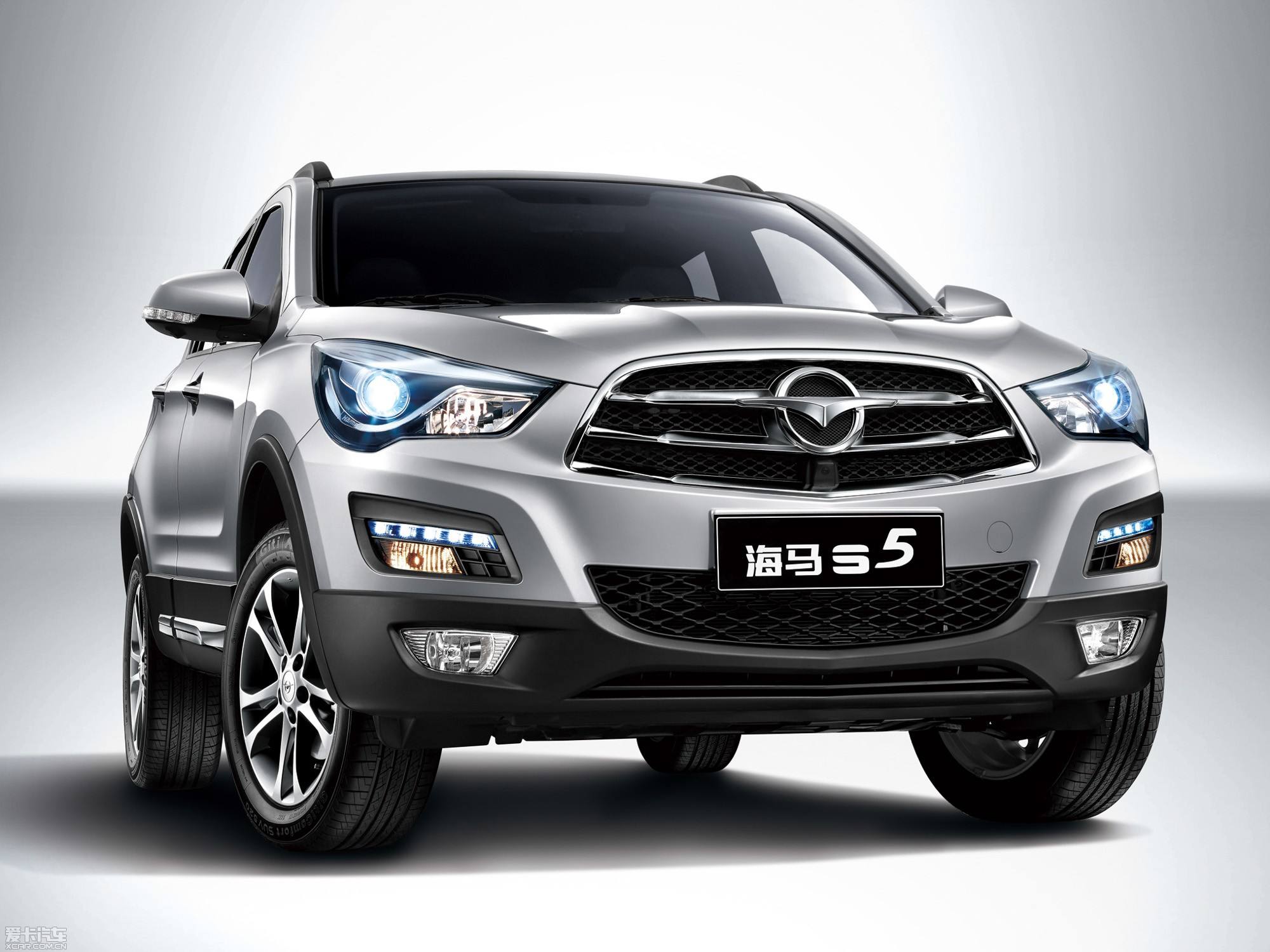 这个车企背景强硬，还有马自达的技术，赢在起跑线却连老本都亏完