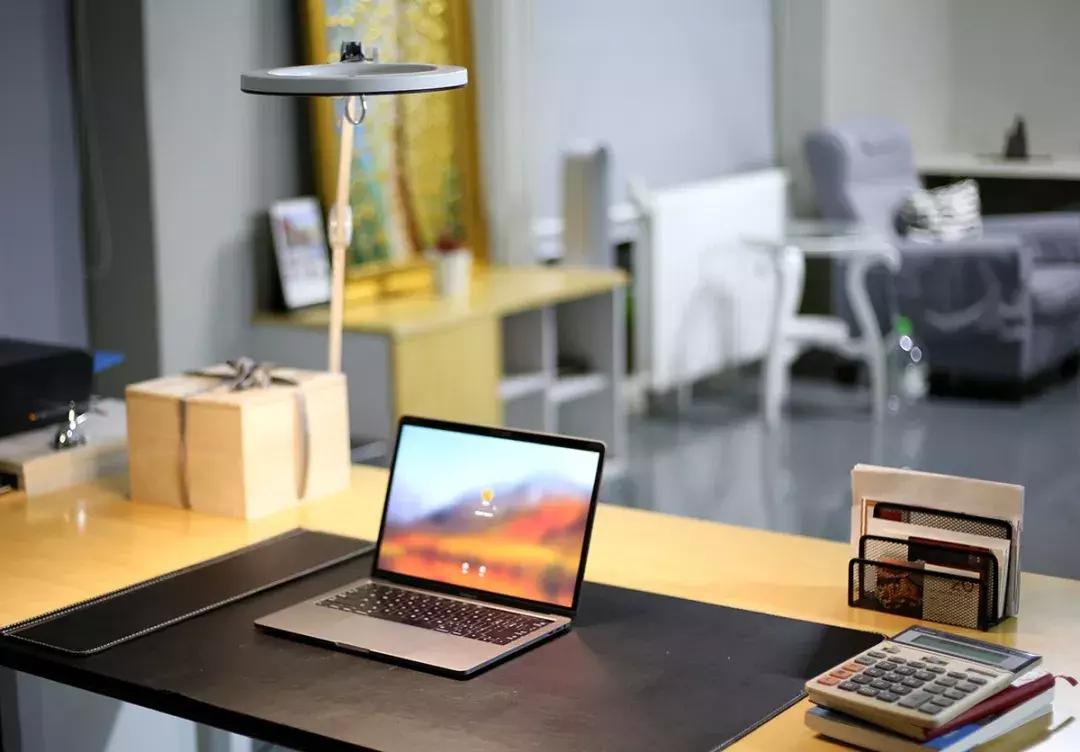 爱德华医生护眼台灯使用角度,爱德华医生护眼台灯新款