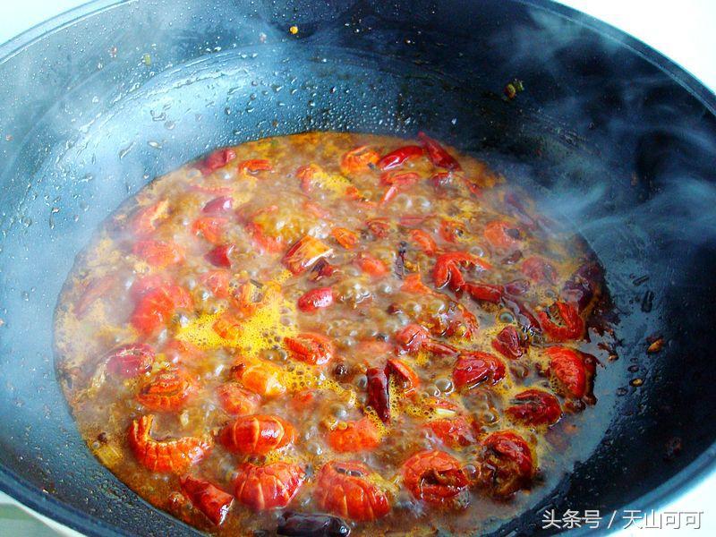 夜市麻辣虾尾最正宗的做法,麻辣虾尾怎么做好吃又简单视频