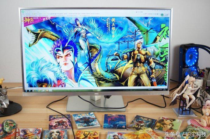 这些老旧的杂志，数码产品虽然不值钱了，但还是挺有纪念价值的