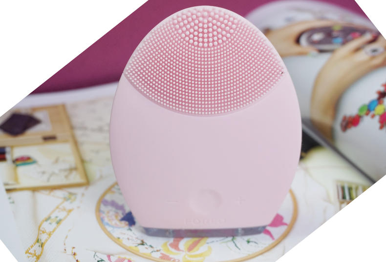 露娜洁面仪怎么这么火？网红露娜就是不一样！