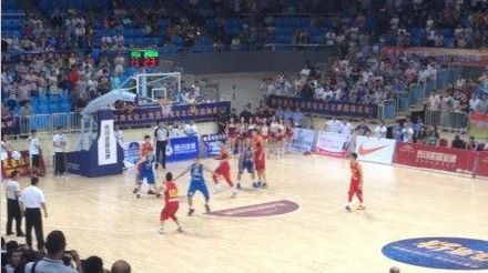 近10年男篮国际赛5大悲惨事件:国奥被印度公务员打懵,5打2输球