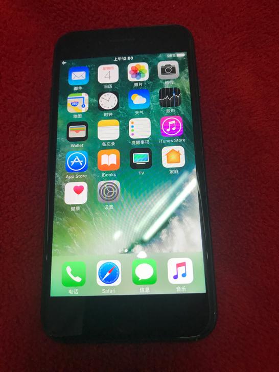 网友2200入手美版有锁iPhone7，真的是赚到了！