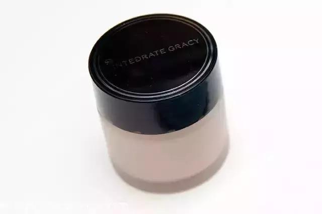 超平价粉底TOP6，白菜好用不吃土！