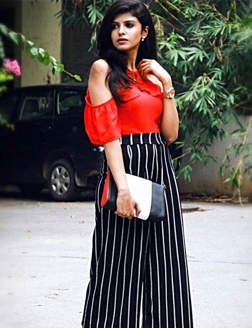 七分裙裤怎么搭配上衣才好看,裙裤怎么搭配比较好看呢