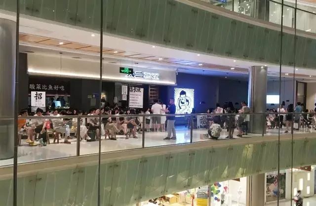 排队三小时美食,排队两小时美食推荐