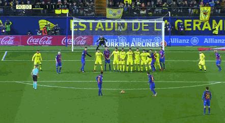 梅西十大经典直接任意球破门,梅西任意球和c罗任意球