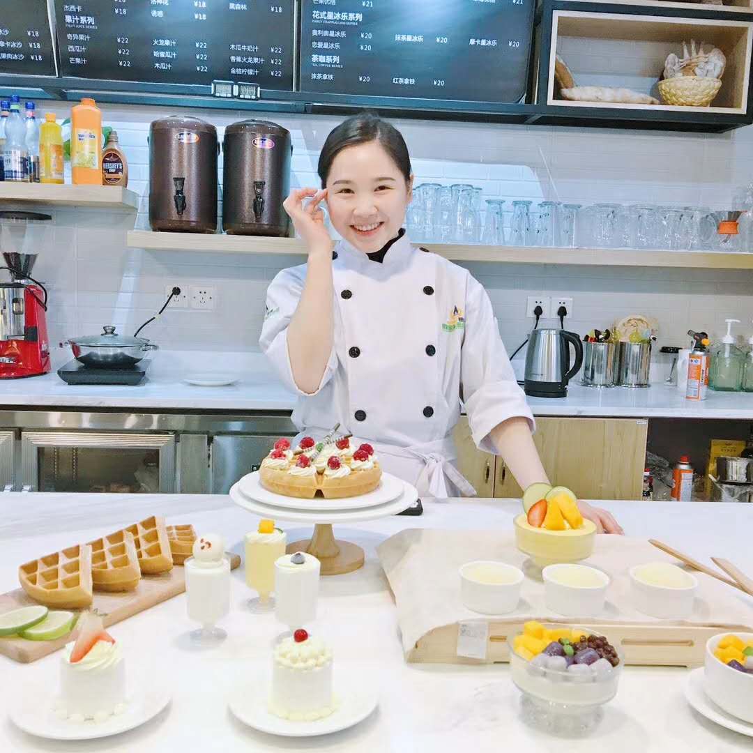 开蛋糕房能有怎样前景,蛋糕房开店利润怎么样