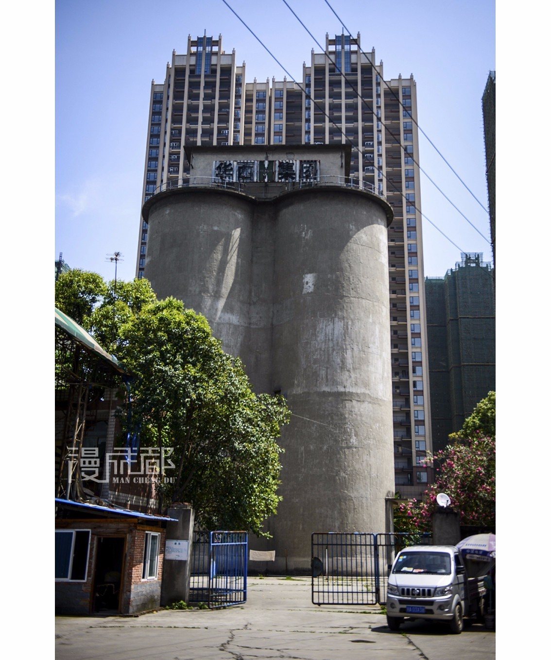 它们承载好多成都人的记忆，让我们一起来保护这些老工业建筑吧！