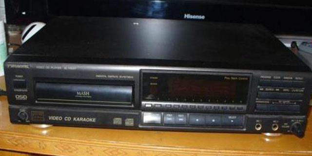 2010富士康14连跳事件,富士康十几连跳是怎么回事