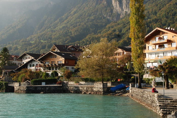 瑞士十日深度自驾游之六,湖光山色瑞士旅游
