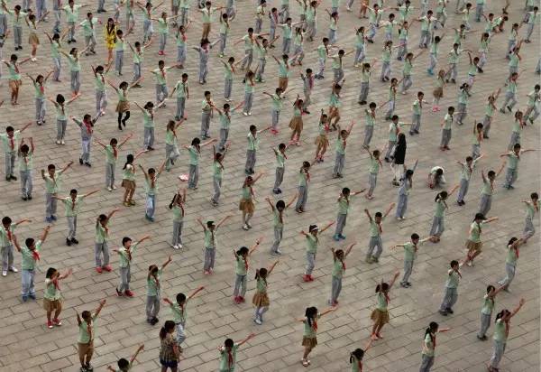 “少谈成绩多谈爱”,宜宾这所学校怎么啦?