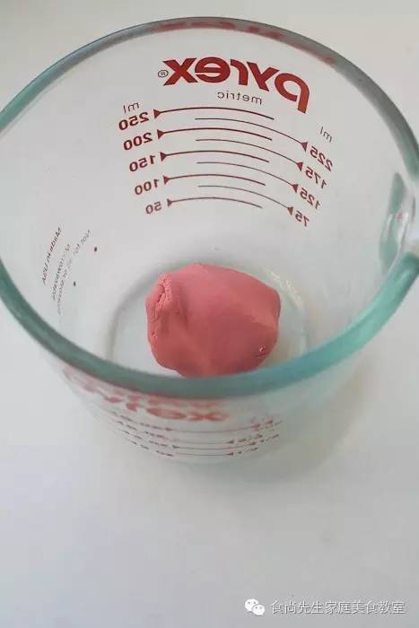 翻糖开裂瑕疵,干货表面渗了怎么办