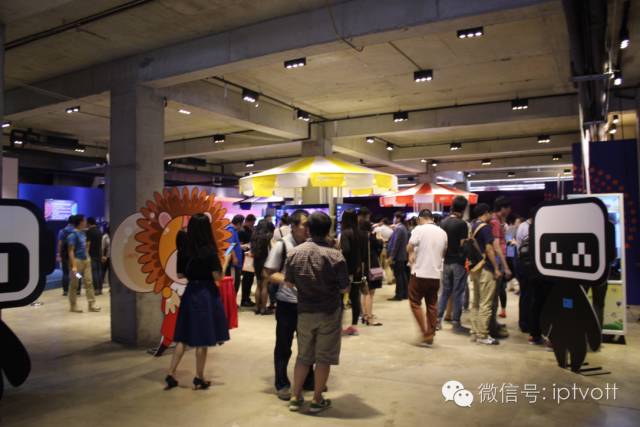 直击：1周年生日趴看尚85寸电视引爆大屏新潮流