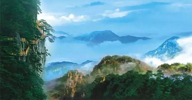 坐上高铁去远方旅行,坐着高铁去旅行