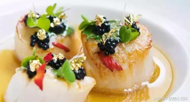 黄金蛋糕的特点是什么,现在蛋糕还用金箔吗