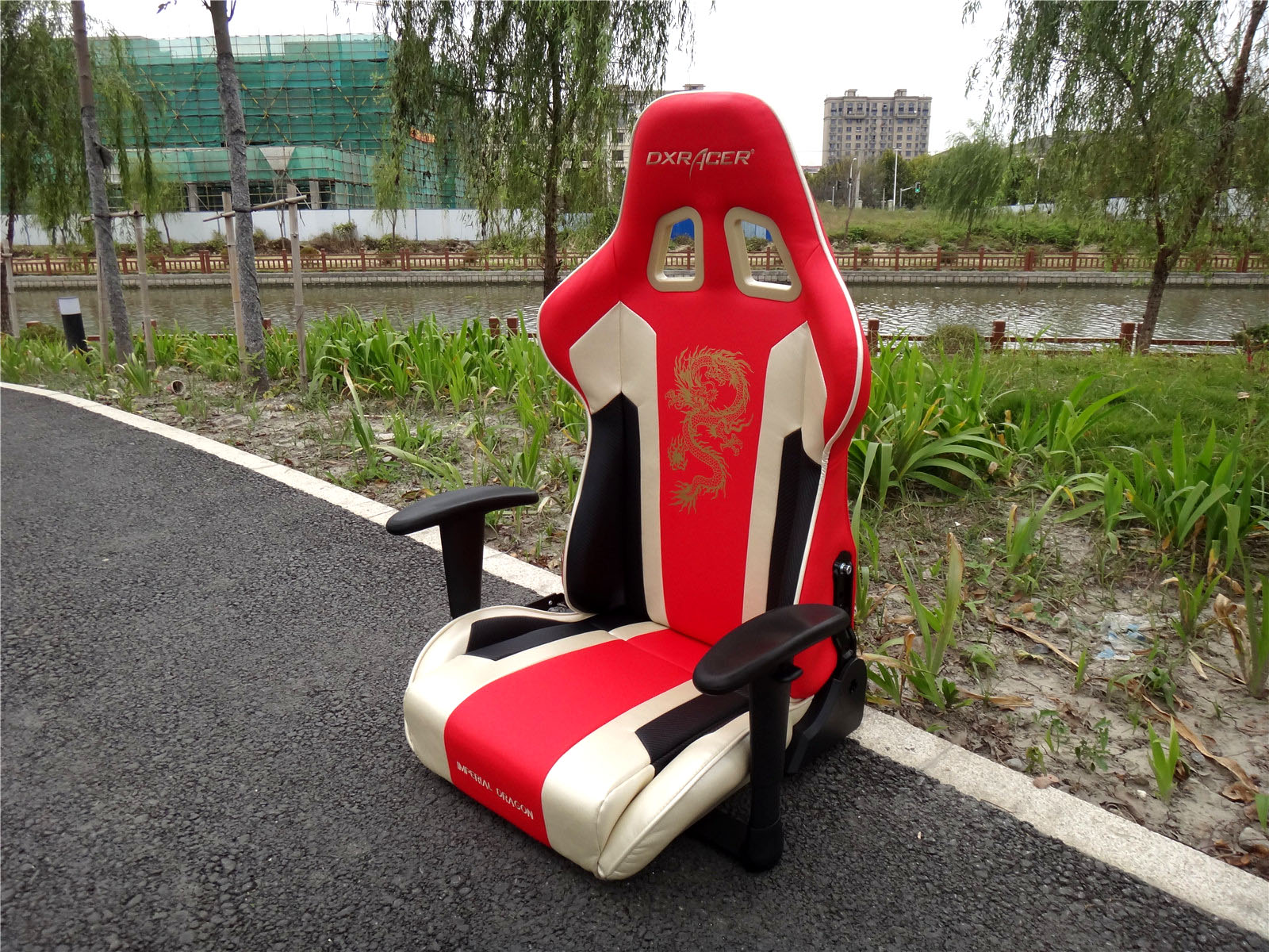 游戏生活两不误的手机推荐,迪锐克斯dxracer电竞椅无锡