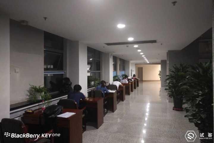 blackberry黑莓key测评,blackberry黑莓keyone测评