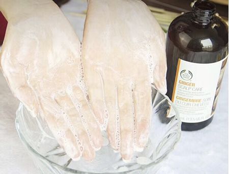 洗了之后一天都不油的洗发水,一天就出油是不是洗发水问题