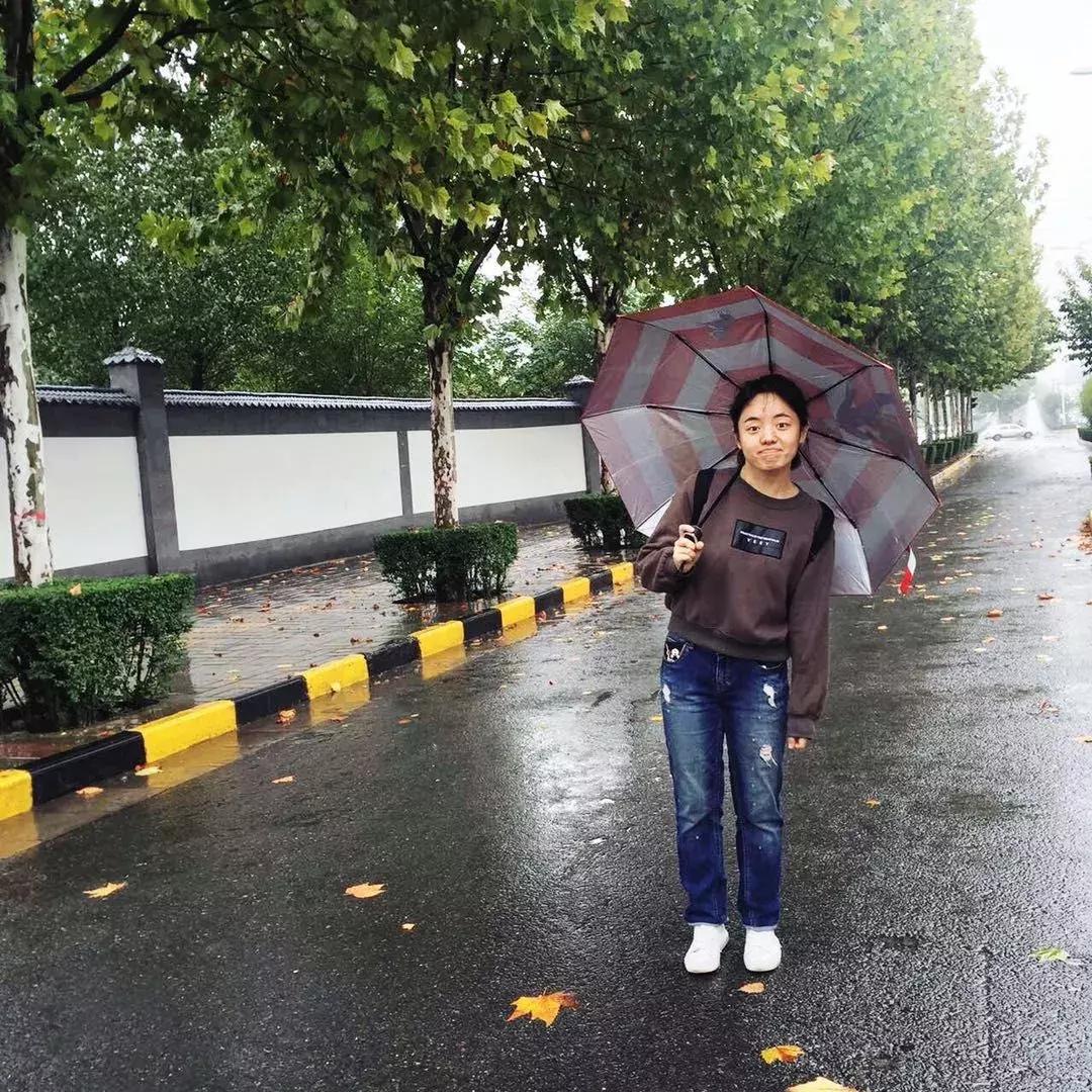 上大一了想找大四的谈恋爱,大一大二大三大四的恋爱