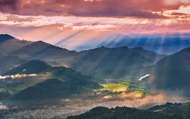 拉萨到尼泊尔陆路攻略 (国内及拉萨至尼泊尔详细旅行攻略)