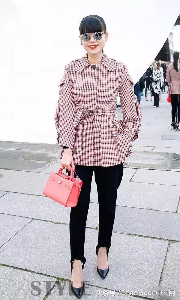 妈妈高档踩脚裤,薄款光泽踩脚裤