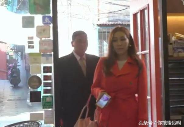 何猷君何超盈借钱,何猷君约会不够钱姐姐过来买单