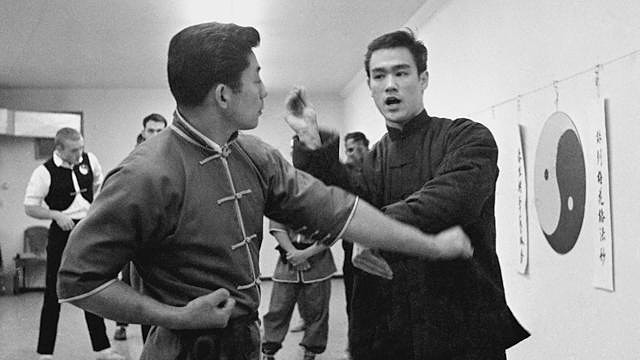 邱建良评价李小龙视频,邱建良和李小龙哪个厉害