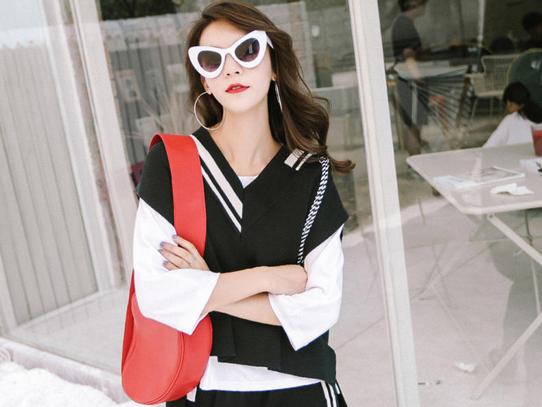 针织马甲怎么搭显高,没有马甲线和有马甲线区别