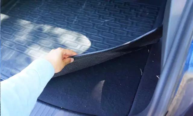 车主吐槽观致5：车太宽，够不着大腿