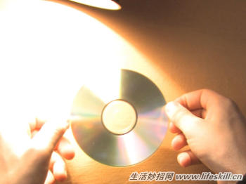 vcd光盘划伤磨损能修复吗,如何修复被划伤的cd光盘