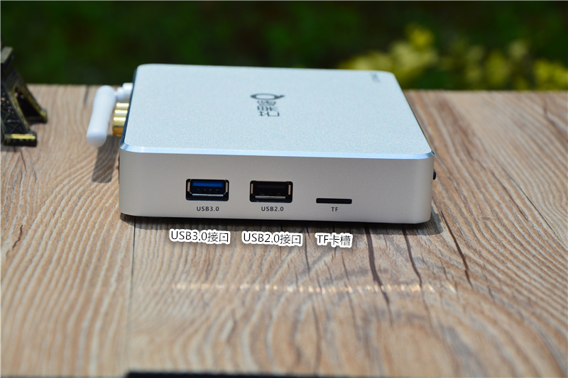 海美迪q5四代拆解,海美迪q5五代和芝杜z9xpro对比评测