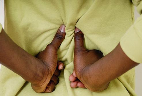 睡不好觉胸闷气短怎么回事,胸闷是不是抑郁症的表现