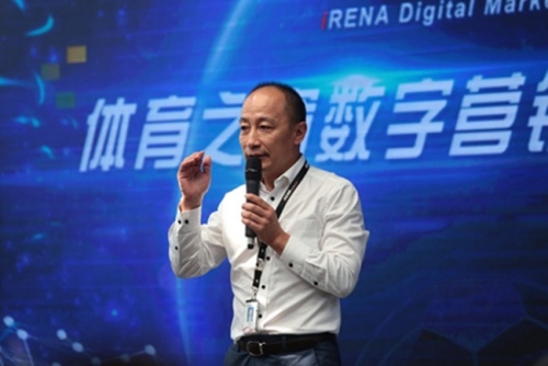 体育之窗申请股票摘牌,梅威瑟竟开始接受MMA专业训练?|懒熊早知道