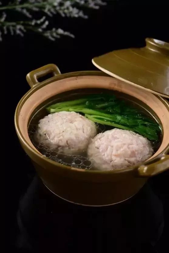 在南京也能吃到正宗的新疆美食,在南京也能吃到淄博烧烤