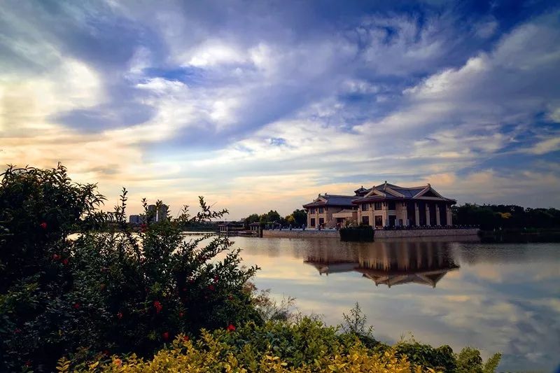 动物们嗷嗷待哺，在北京周边这个度假区里，你就是饲养员！