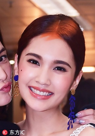 娜扎妆容心机干净底妆,刘雯的妆容