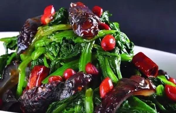 厨师碰上奇葩菜名,特级厨师找出10个网络菜名