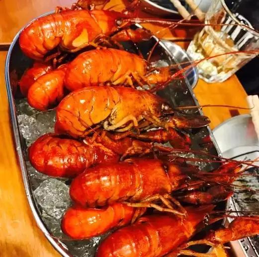 第一批吃小龙虾视频,第一个吃小龙虾的人